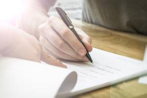 guiding person in signing document